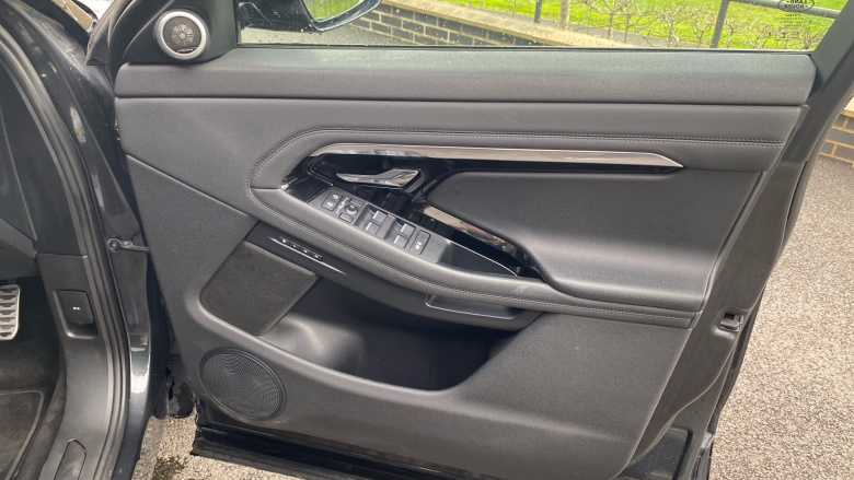 Land Rover Range Rover Evoque 2.0 D200 R-Dynamic SE 5dr Auto Diesel Hatchback